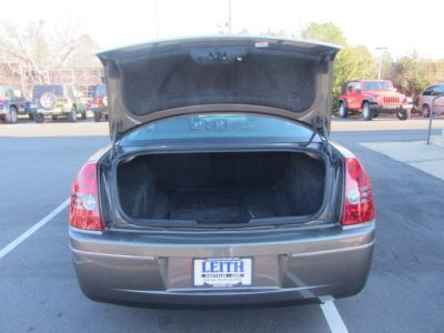 2010 Chrysler 300  Touring