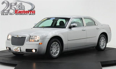 2010 Chrysler 300  Touring