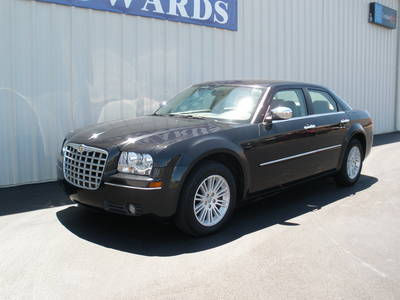 2010 Chrysler 300  Touring