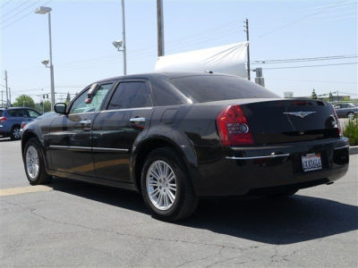 2010 Chrysler 300  Touring