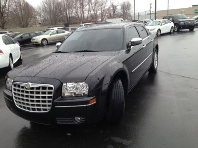 2010 Chrysler 300  Touring