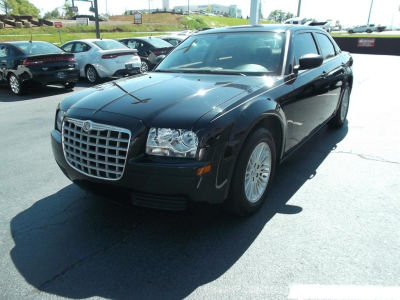 2009 Chrysler 300  LX