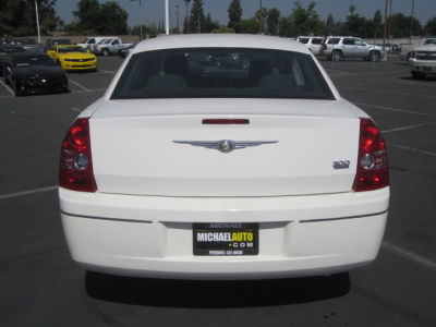 2010 Chrysler 300  Touring