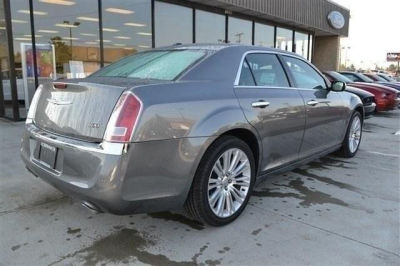 2011 Chrysler 300  Limited