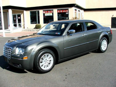 2010 Chrysler 300  Touring