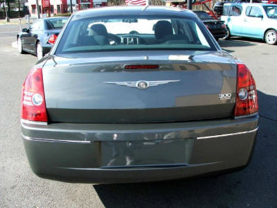 2010 Chrysler 300  Touring