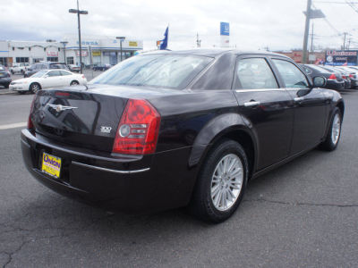 2010 Chrysler 300  Touring