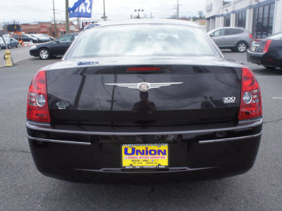 2010 Chrysler 300  Touring