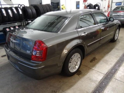 2010 Chrysler 300  Touring