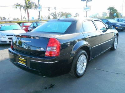2010 Chrysler 300  Touring