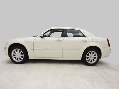 2010 Chrysler 300  Touring