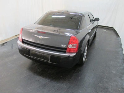 2009 Chrysler 300  Limited