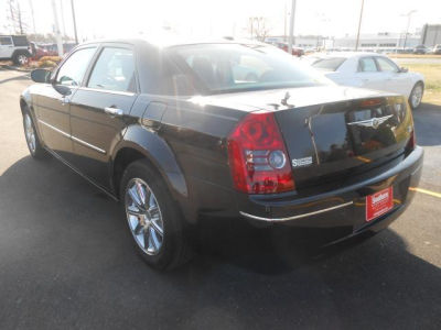 2010 Chrysler 300  Touring Plus