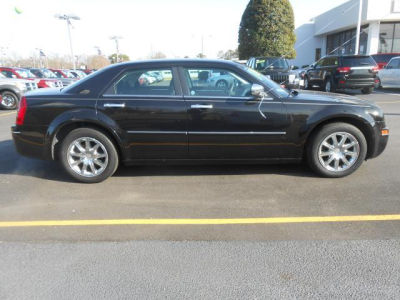 2010 Chrysler 300  Touring Plus