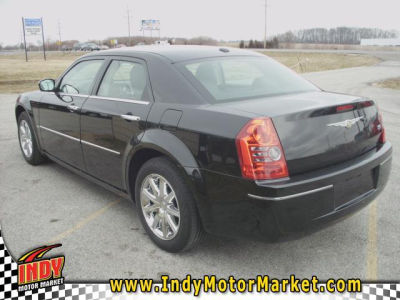 2010 Chrysler 300  Touring