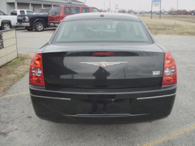 2010 Chrysler 300  Touring