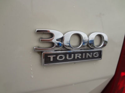 2009 Chrysler 300  Touring