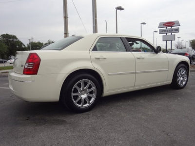 2009 Chrysler 300  Touring