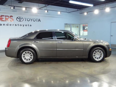 2010 Chrysler 300  Touring