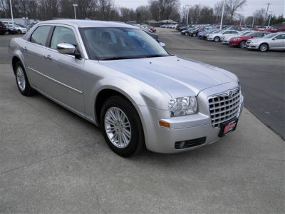 2010 Chrysler 300  Touring