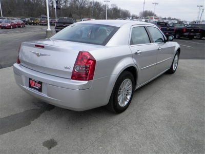2010 Chrysler 300  Touring