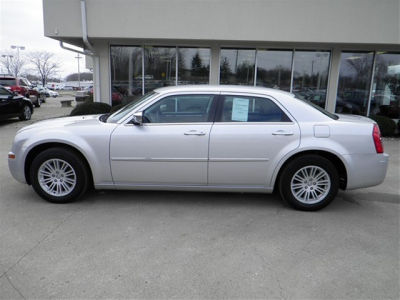 2010 Chrysler 300  Touring