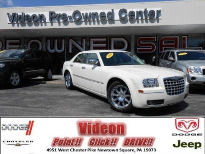 2010 Chrysler 300  Touring