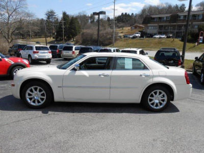 2010 Chrysler 300  Touring
