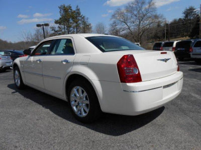 2010 Chrysler 300  Touring