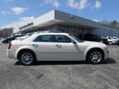 2010 Chrysler 300  Touring