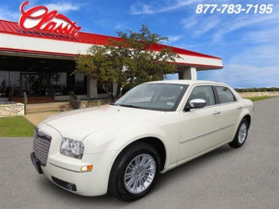 2010 Chrysler 300  Touring