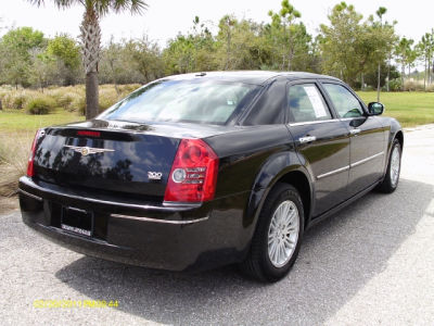 2010 Chrysler 300  Touring