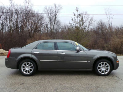 2010 Chrysler 300  Touring