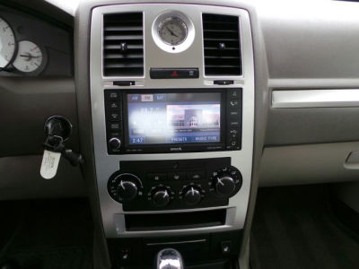 2010 Chrysler 300  Touring