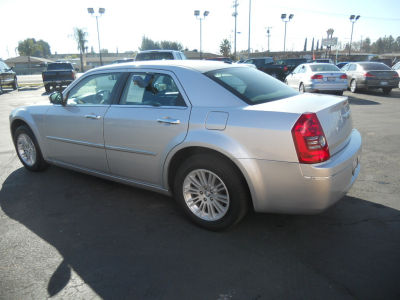 2010 Chrysler 300  Touring