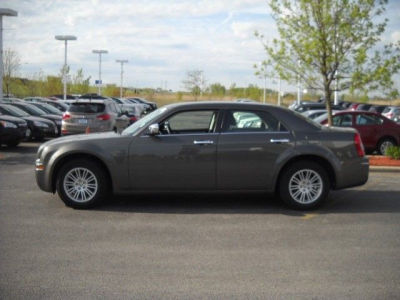 2010 Chrysler 300  Touring