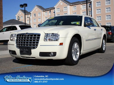 2010 Chrysler 300  Touring