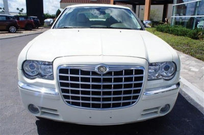 2008 Chrysler 300  C Hemi