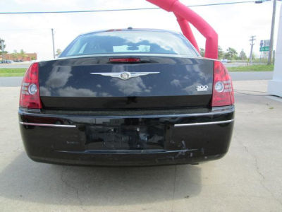 2010 Chrysler 300  Touring