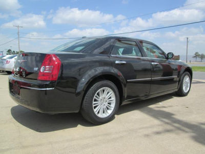 2010 Chrysler 300  Touring