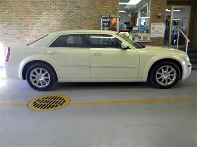 2009 Chrysler 300  Touring
