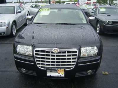 2010 Chrysler 300  Touring
