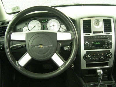 2010 Chrysler 300  Touring