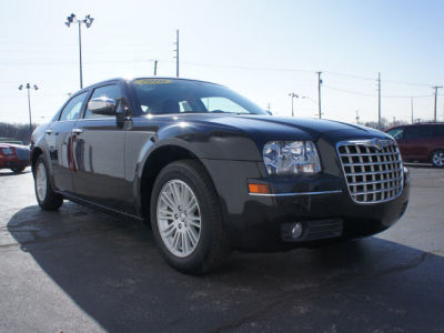 2010 Chrysler 300  Touring Plus