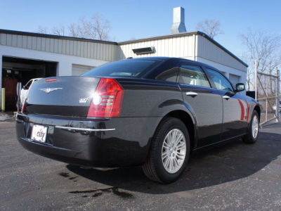2010 Chrysler 300  Touring Plus
