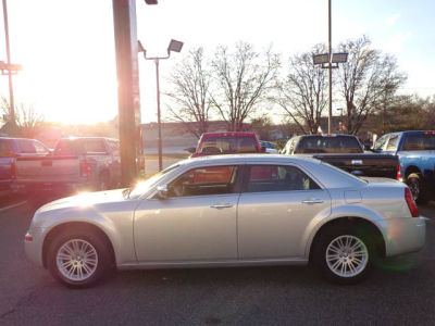 2010 Chrysler 300  Touring