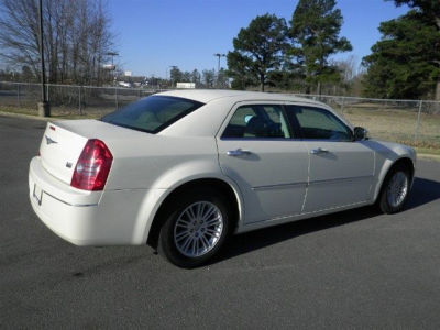 2010 Chrysler 300  Touring