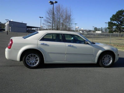 2010 Chrysler 300  Touring