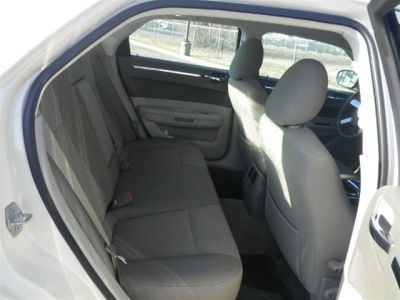 2010 Chrysler 300  Touring