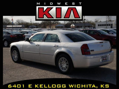 2009 Chrysler 300  Touring